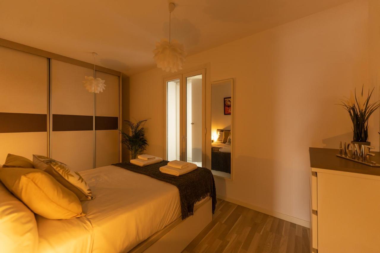 Cormelana Plaza Apartment A Coruna Luaran gambar