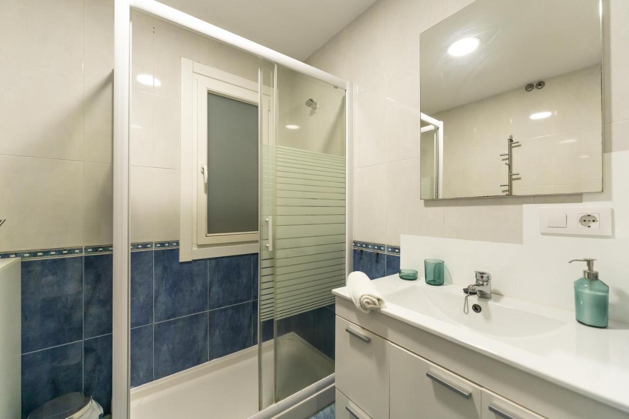 Cormelana Plaza Apartment A Coruna Luaran gambar